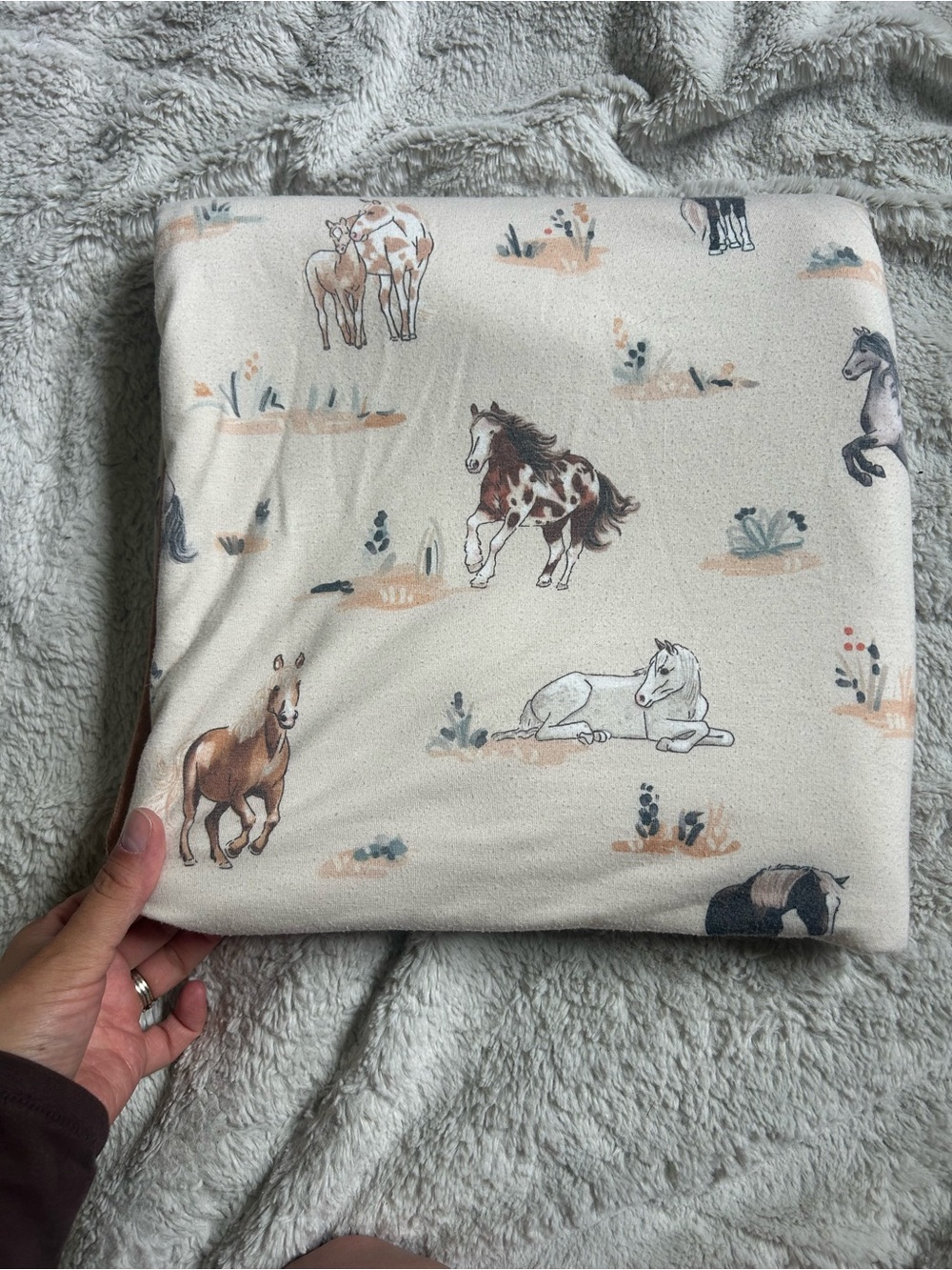 Montana Cream Horse Print Copper Pearl three layer quilt